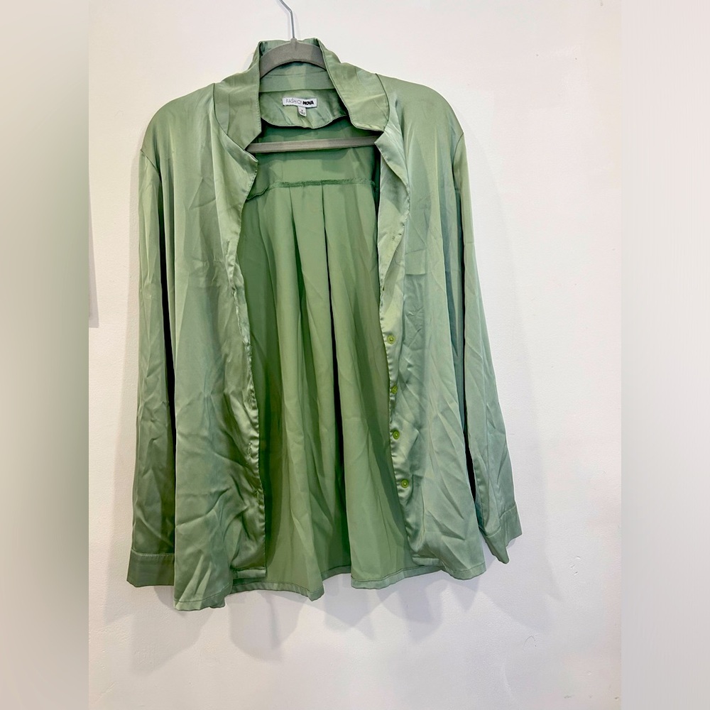 Fashio Nova silk shirt